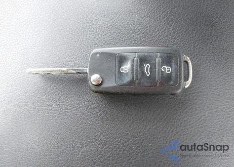 2015 Volkswagen Passat 1.8T S from USA, damaged, VIN 1VWAS7A36FC022590